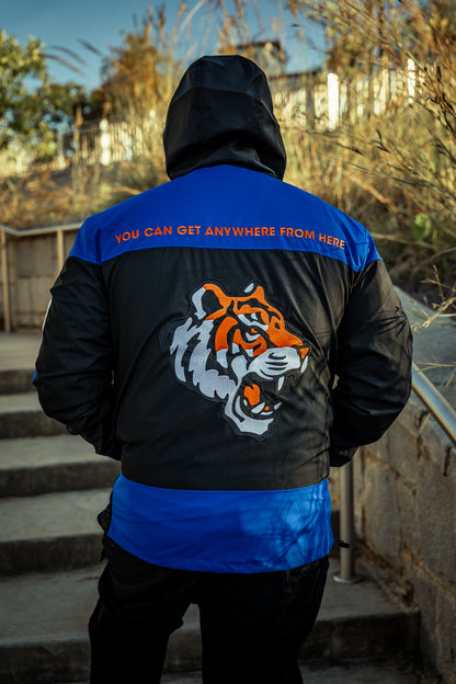 SSU WINDBREAKER (Black)