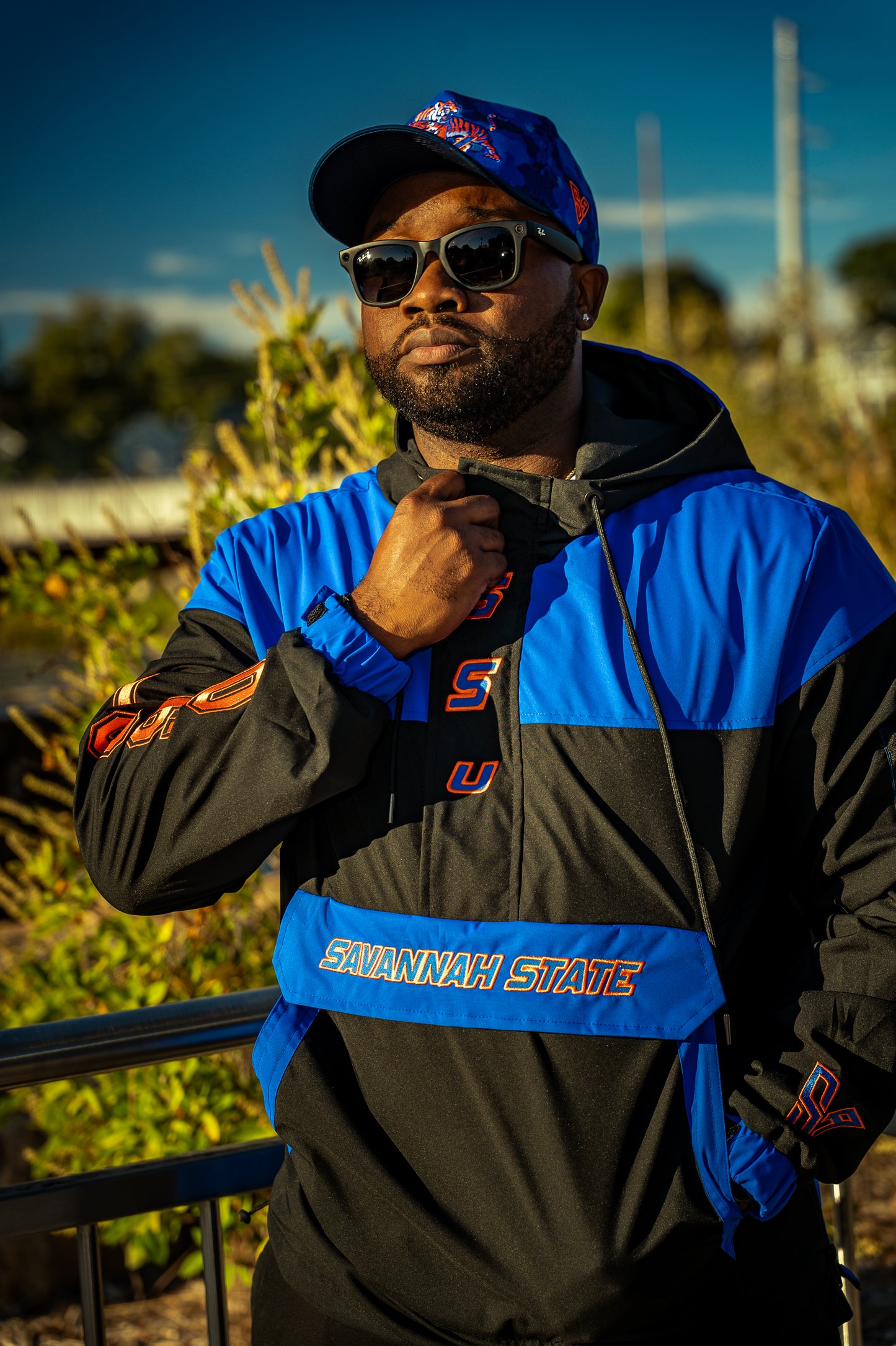 SSU WINDBREAKER (Black)