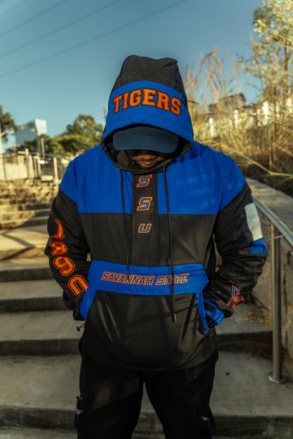 SSU WINDBREAKER (Black)